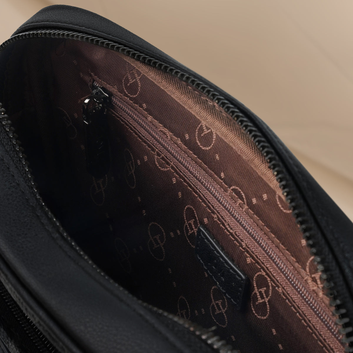 MARCO Sling Bag